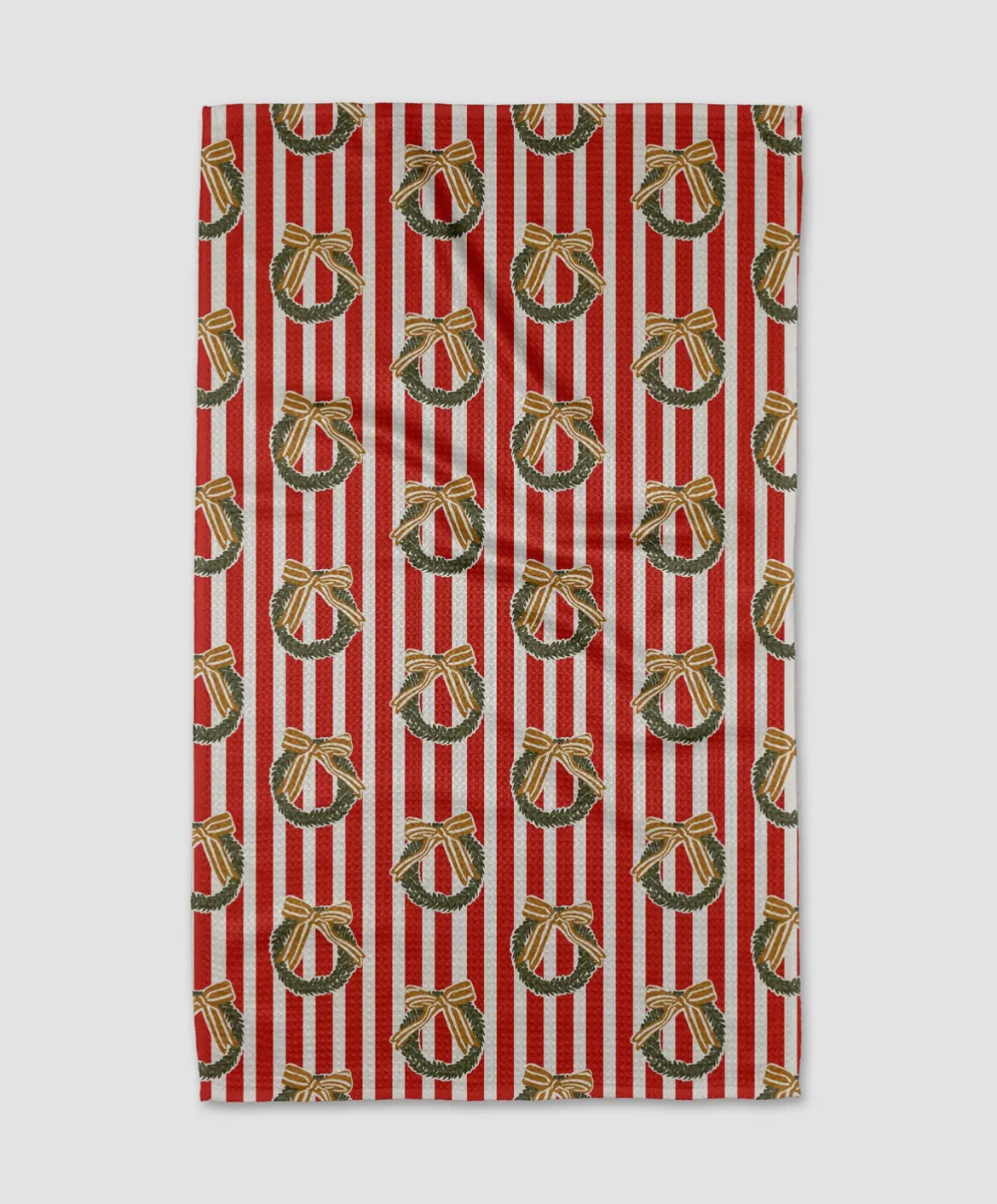 Red Wreaths Geometry Towel