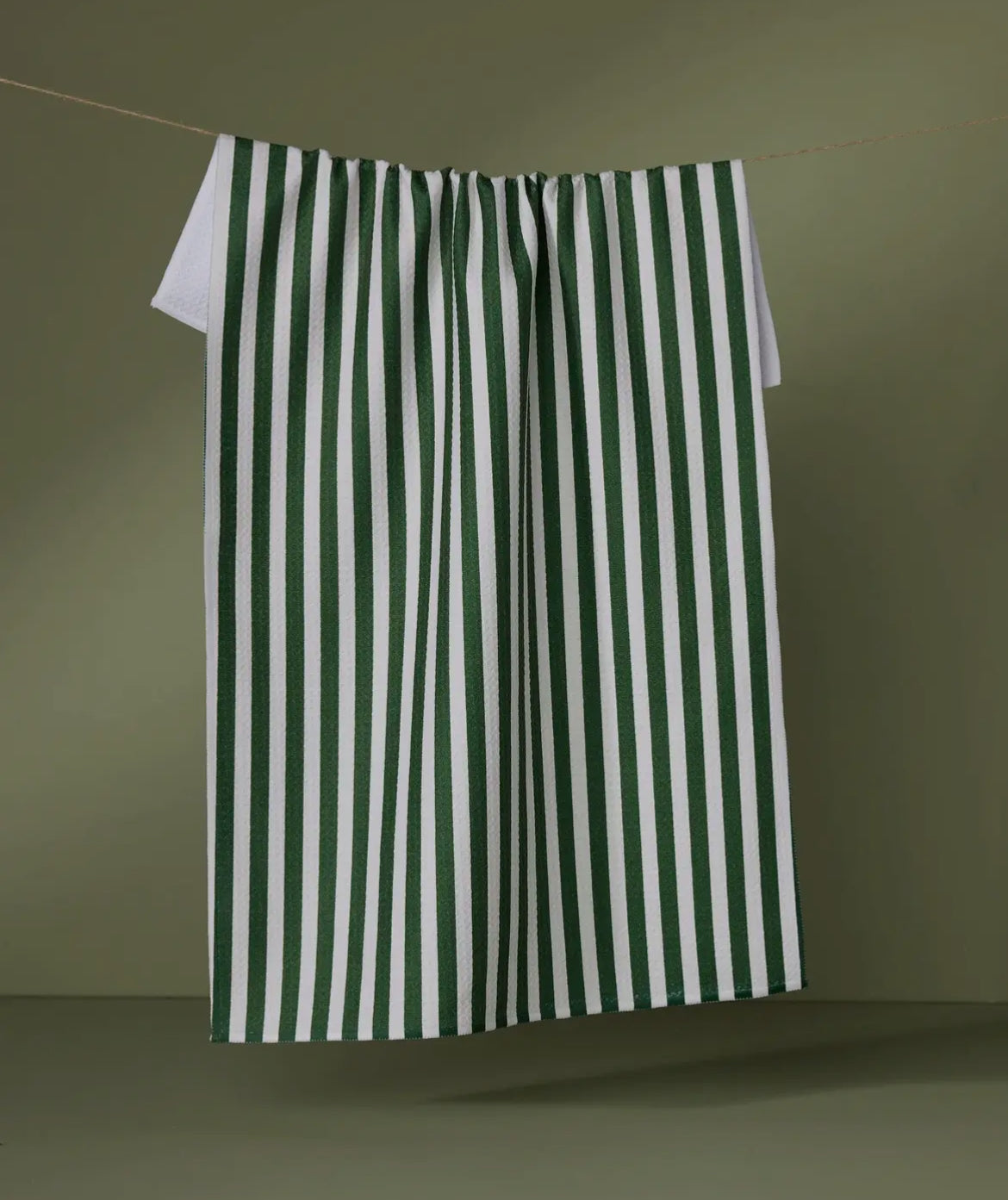 Ribbon Green Geometry Towel