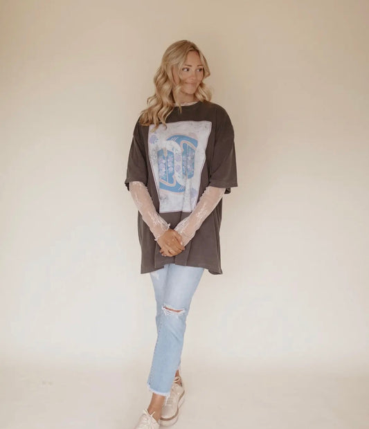 Cowgirl Cards Graphic Tee