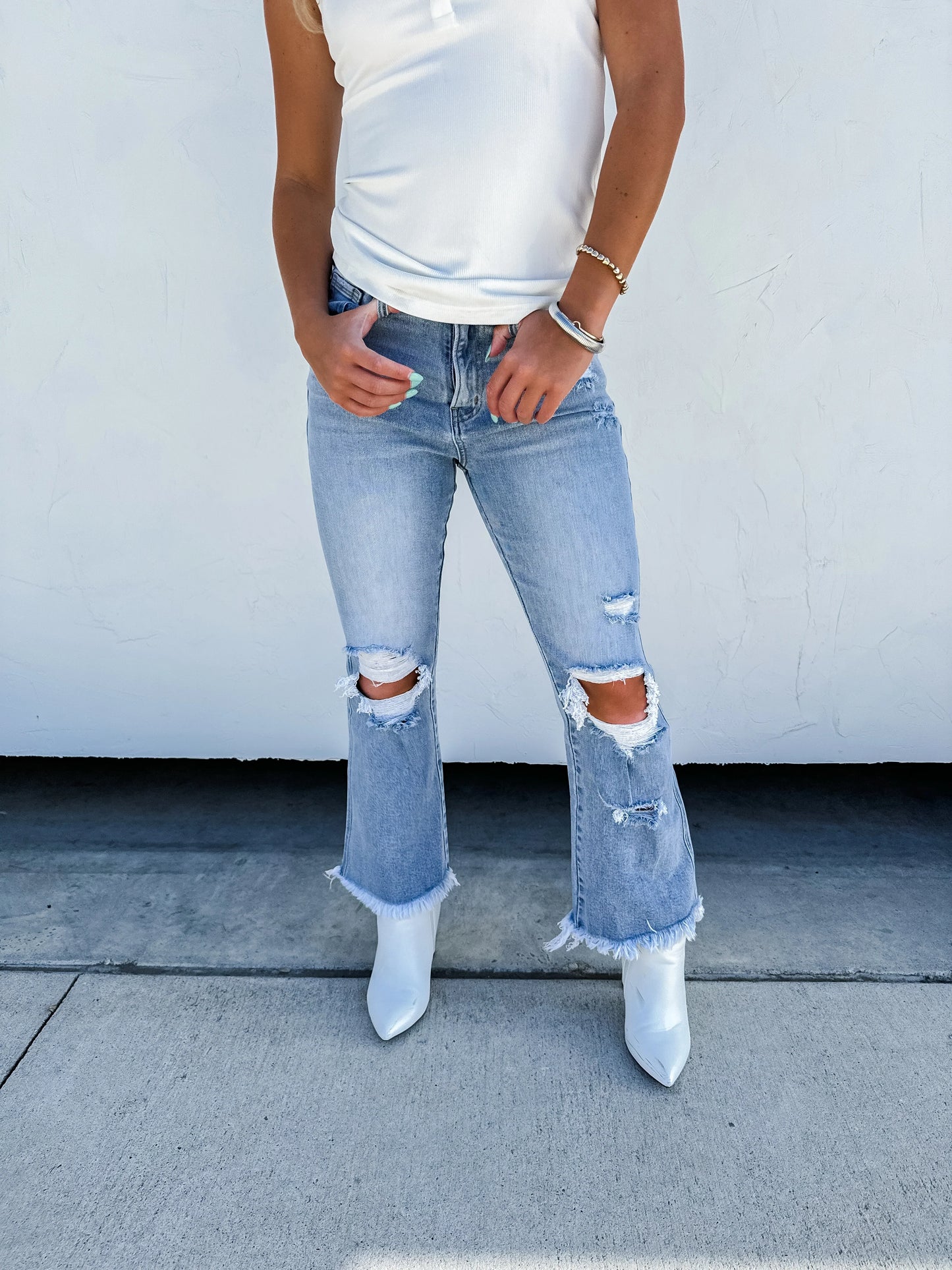 Lucy Distressed Crop Jean