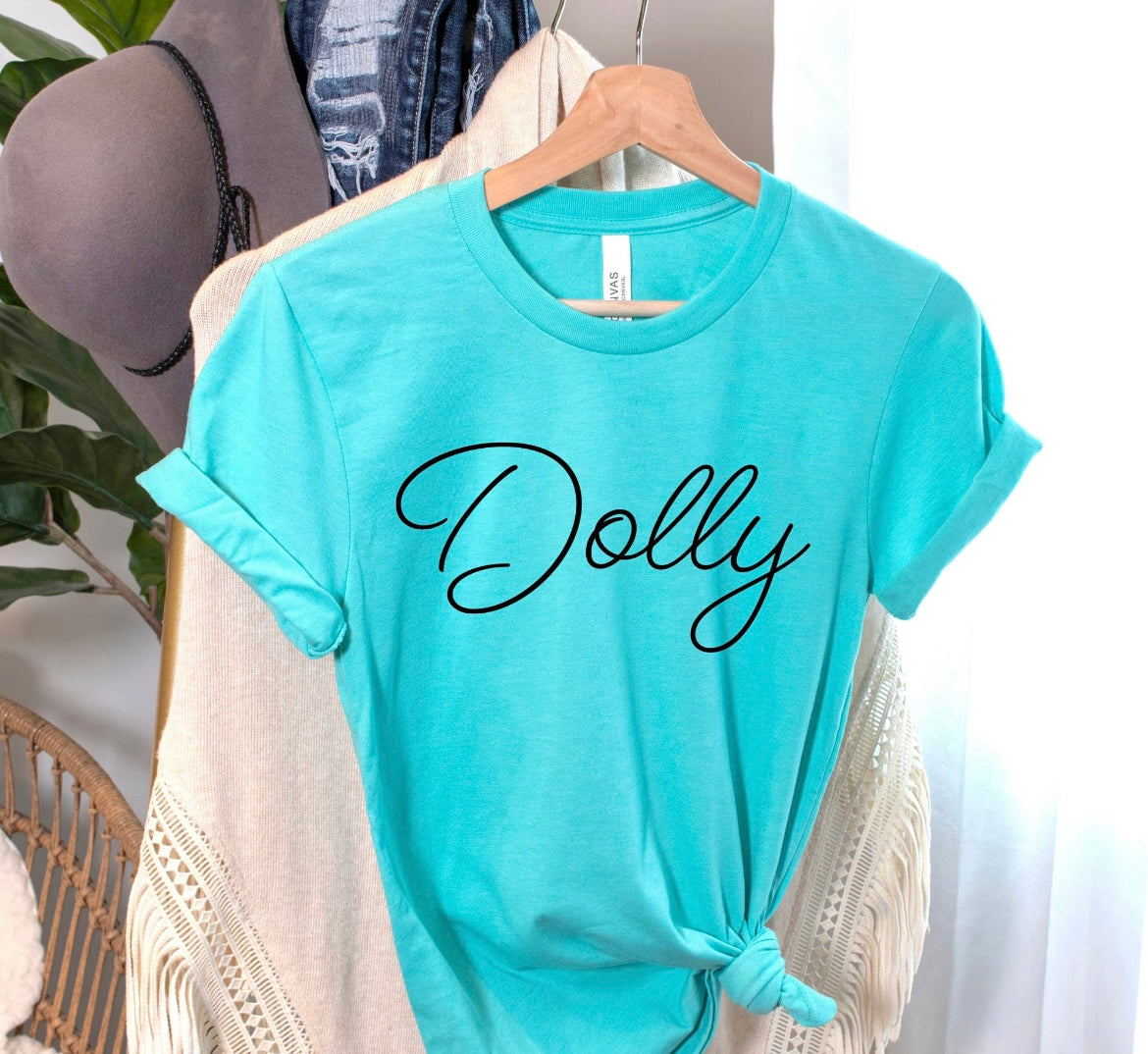 Dolly Graphic Tee- Online Exclusive